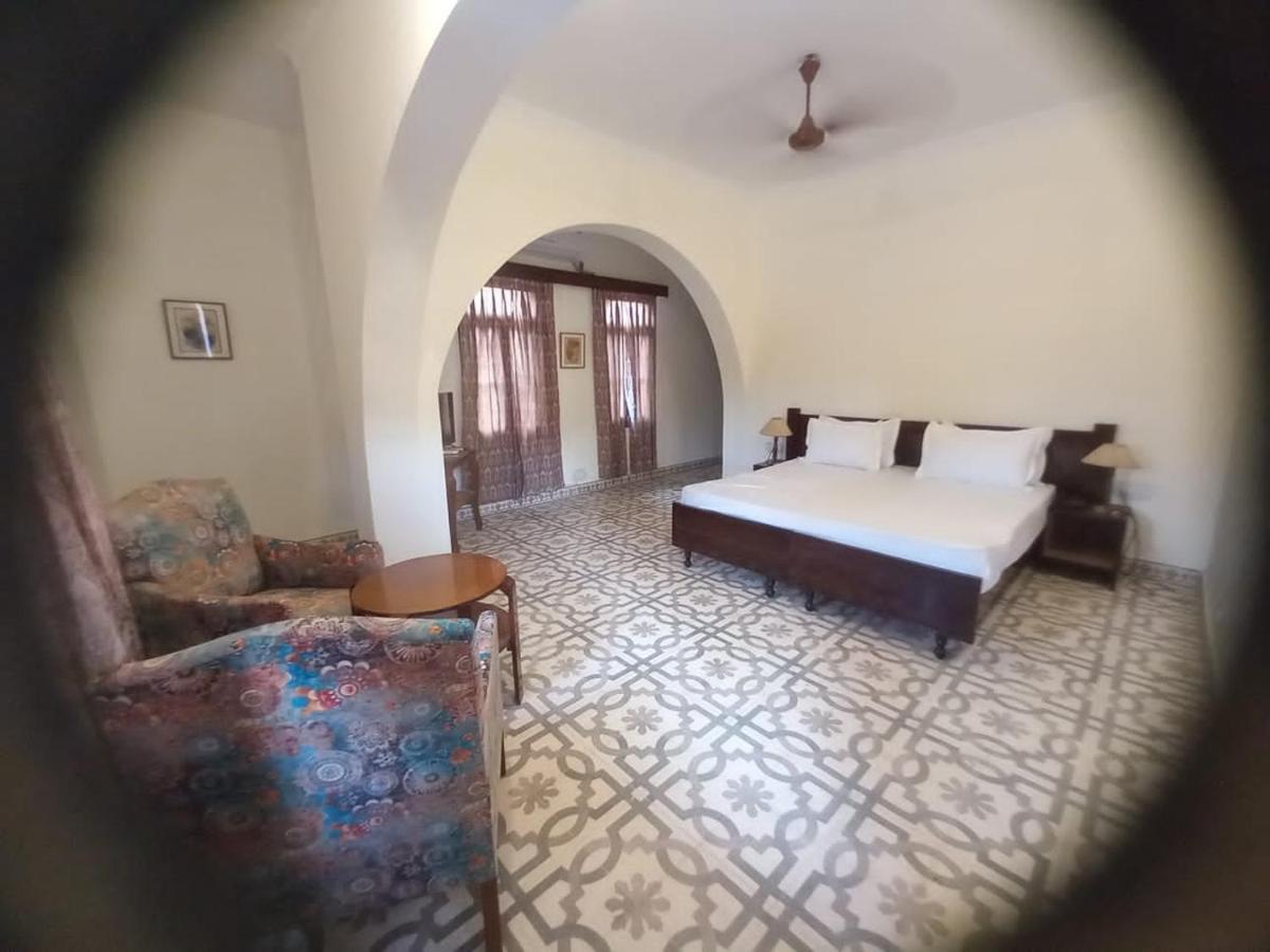 Sankhu Niwas Hotel Bikaner Exterior photo